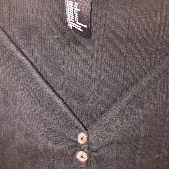 Forever 21 Black Button Tank - Picture 2 of 2